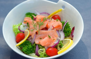 salad-smoke-salmon